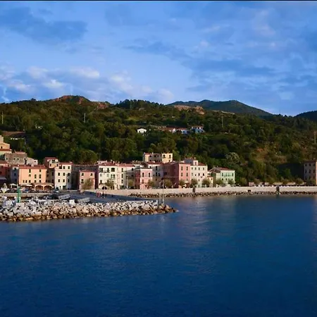 شقة E Mansarda Al Mare